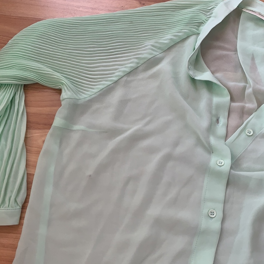 InWear | Green Button Front Blouse Size 12 - Picture 8 of 9
